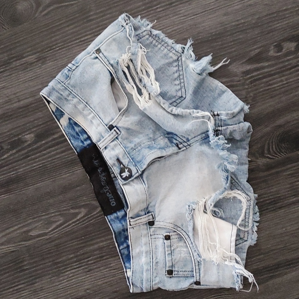 ONE TEASPOON denim distressed mini lowrise shorts 10 bonita